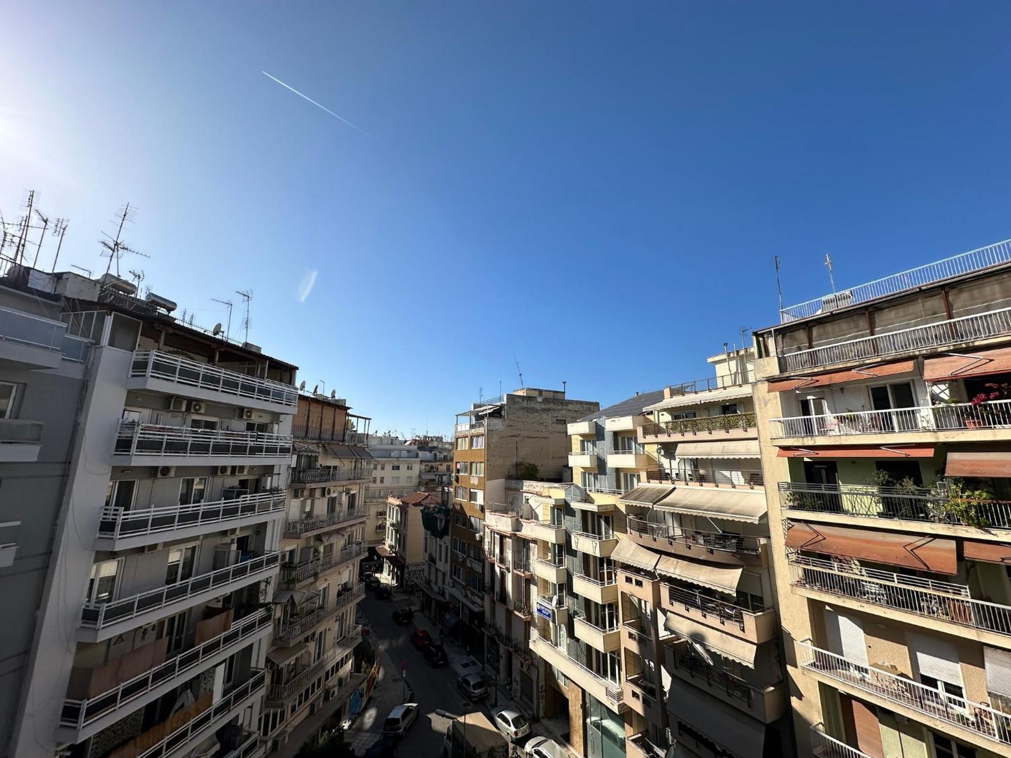Bella Suite City Center, Parking Thessaloniki Exterior foto
